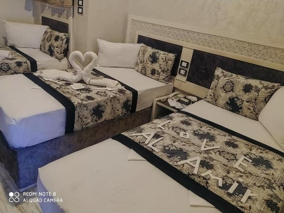 Al Amir Palace Hotel Сохаг Экстерьер фото