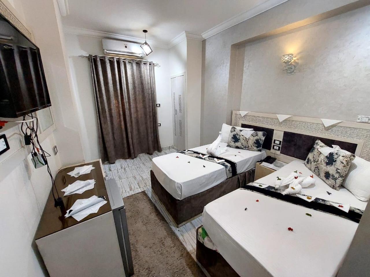 Al Amir Palace Hotel Сохаг Экстерьер фото